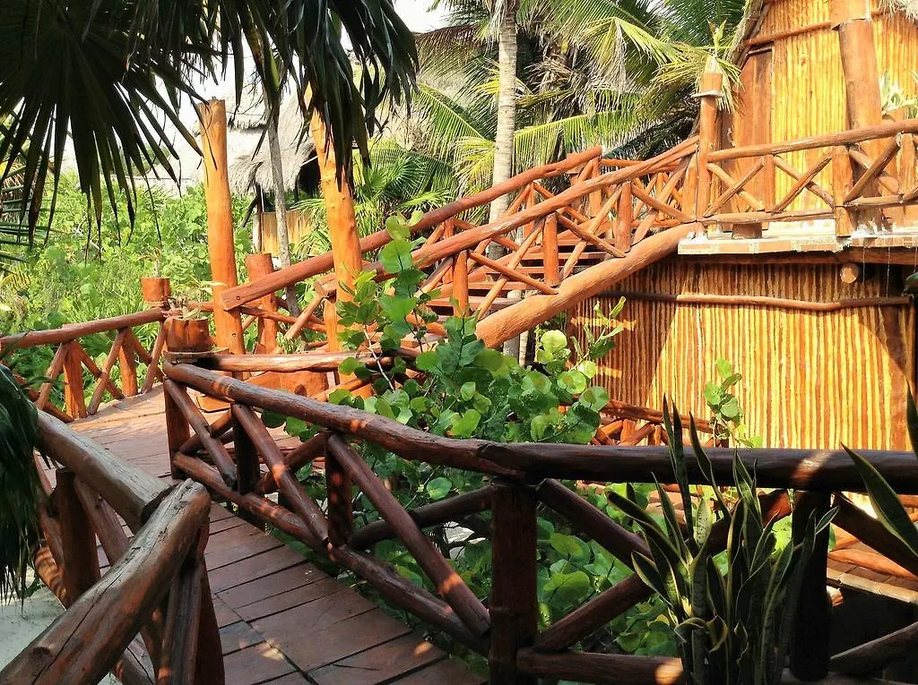 Gerendaház El Caracol Tulum Hotel